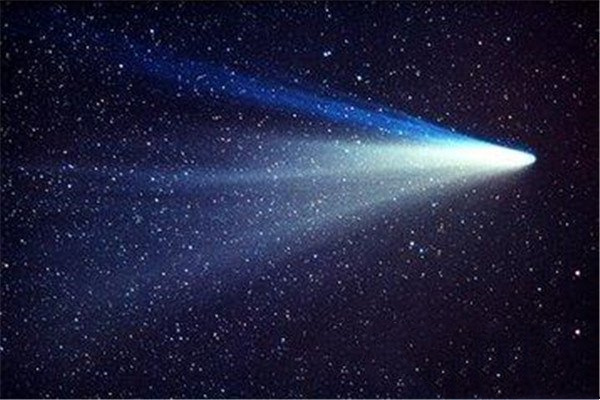 发现彗星
