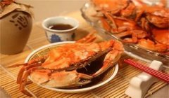 吃螃蟹时应注意哪些问题 哪些人不宜吃螃蟹?