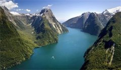 新西兰峡湾国家公园简介