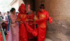 中国传统婚礼，对礼仪人员有特殊的要求