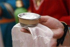 北方少数民族的马奶酒是如何制作的