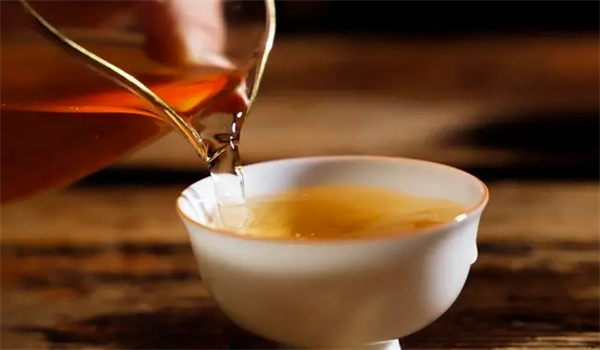 泡茶用开水还是温水