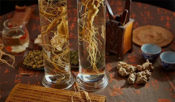 饮用养生药酒也要注意药物的配伍禁忌