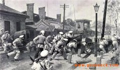 八国联军进入北京的暴行，连传教士也参与抢劫