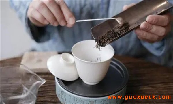 品茶是不是很难