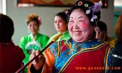 媒人的中国传统婚姻中的地位与作用