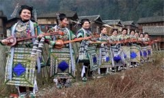 侗族传统服饰的特点及其历史演变