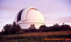 天文台为什么要造成圆顶结构 而且还要建在山上