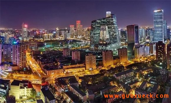 德国稠密而不均衡的人口分布