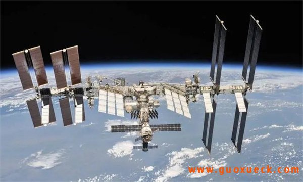 国际空间站是哪几个国家建的