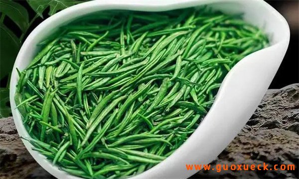 绿色的茶就是绿茶吗