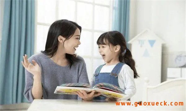 培养孩子的阅读兴趣更合适
