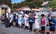 新西兰的服饰穿戴和社交习惯简介