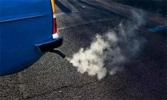 汽车排出的有害气体对大气有什么影响？